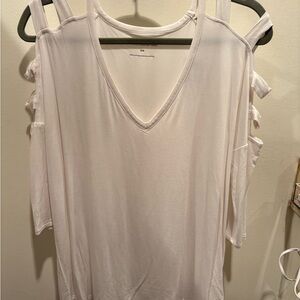 Express Soft White V-Neck Short Sleeve Top